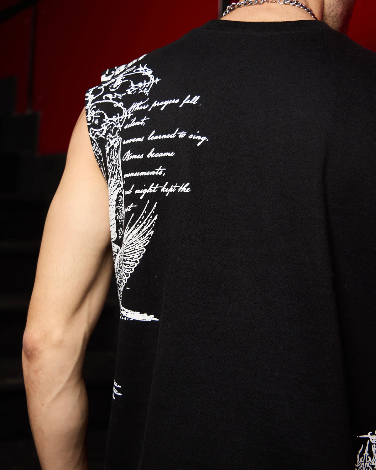 Broken Wings Sleeveless Oversized T-Shirt – Black