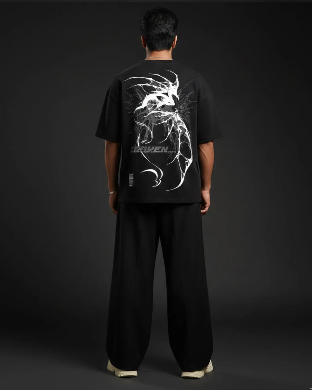 KRAVEN Bat Oversized T-Shirt